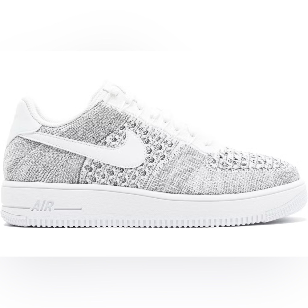 Nike Air Force 1 Low Flyknit Women’s 8